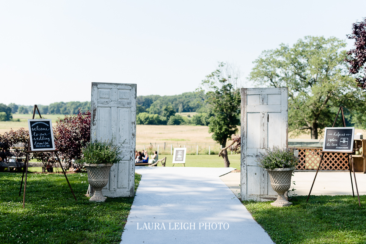 johnsons locust hall farm wedding photos-46