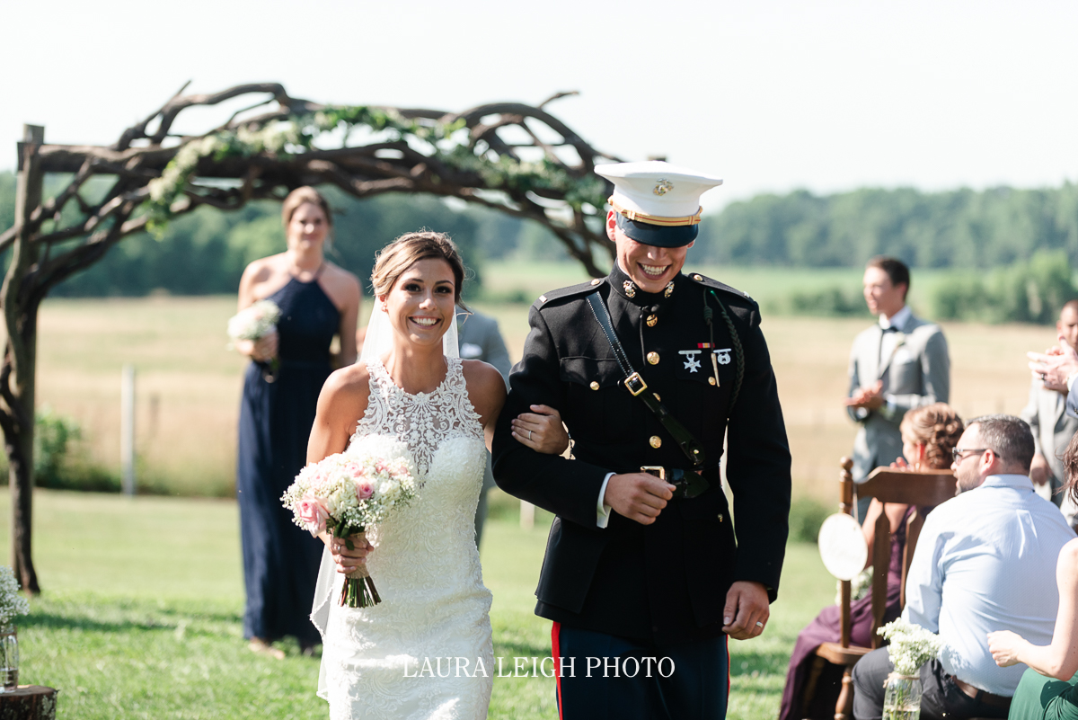 johnsons locust hall farm wedding photos-53